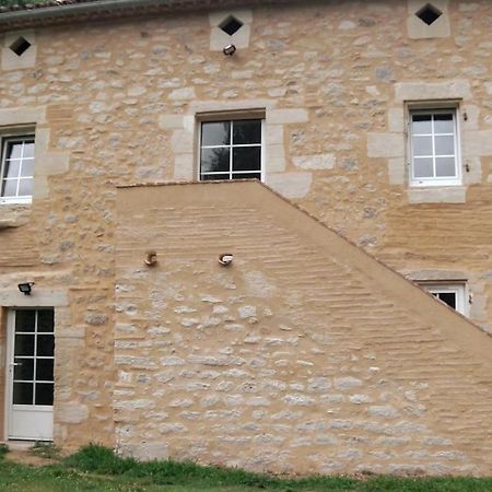 Villa Meuble 2/4 Personnes Noaillac Exterior foto